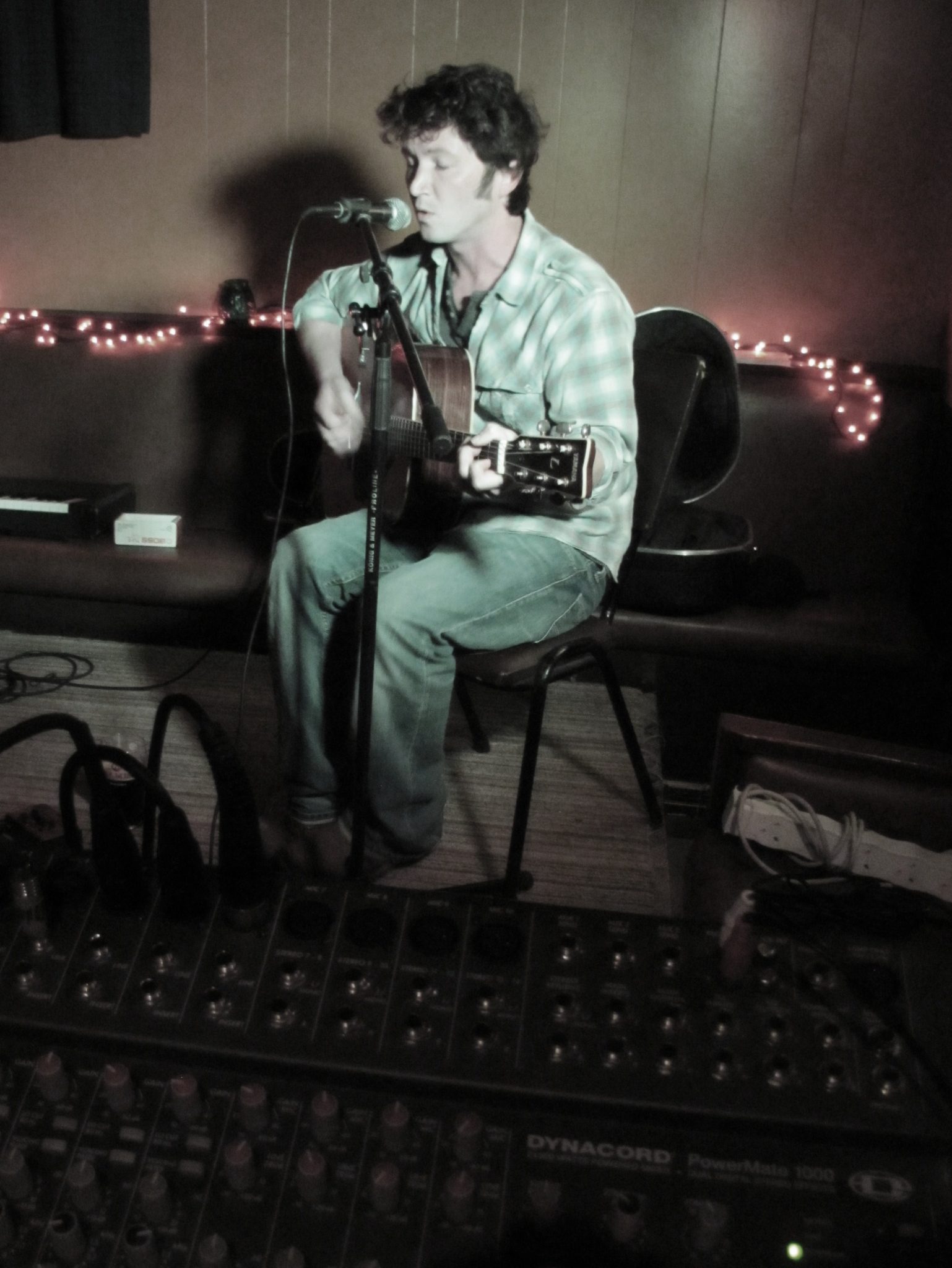 Sen_Kelleher_Kicks_off_the_Fireside_Session_in_Aid_of_CRY